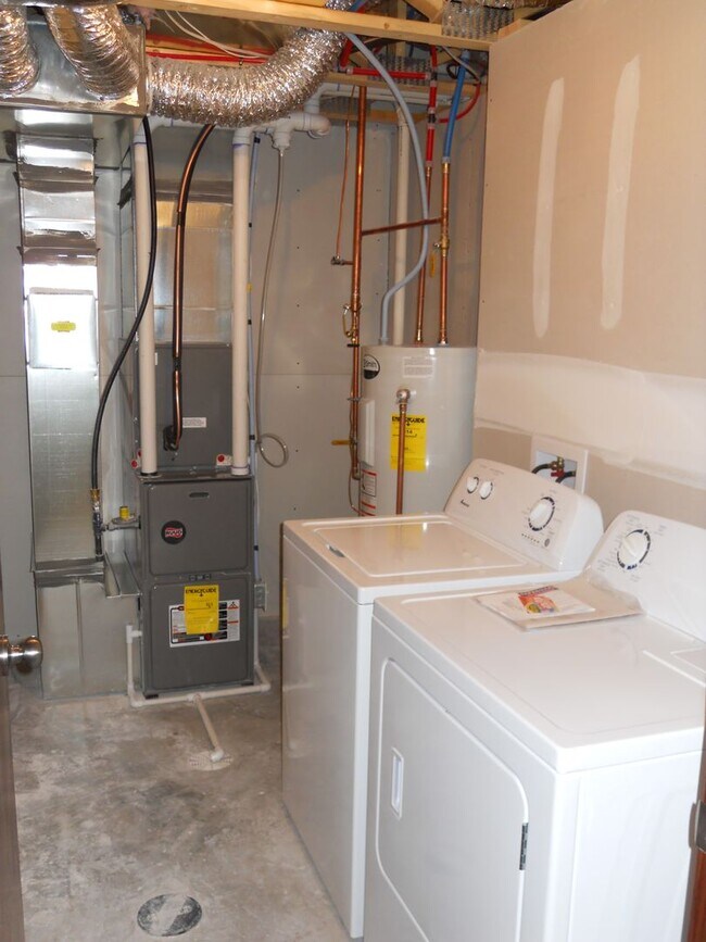 Photo - 3 Bed 3 Bath Twin Home