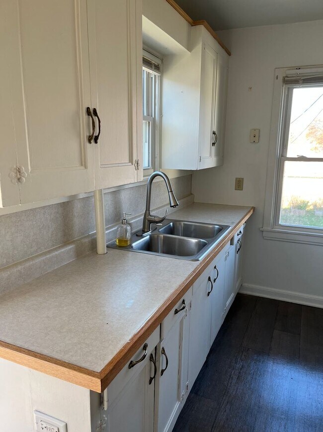 Photo - 1643 5th St E Unit 2