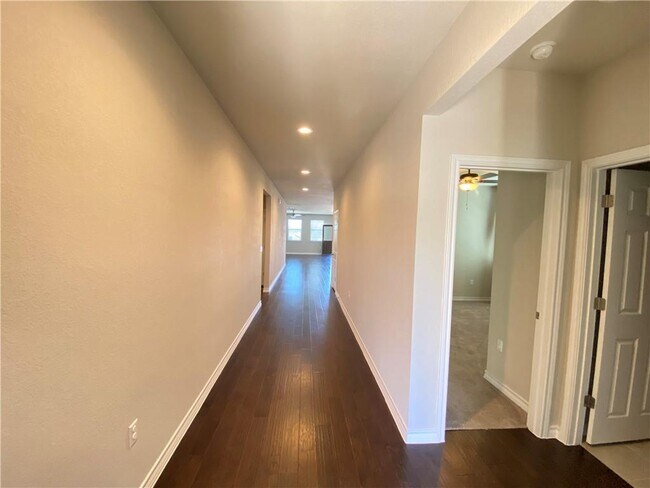Photo - 5904 Daly Dr