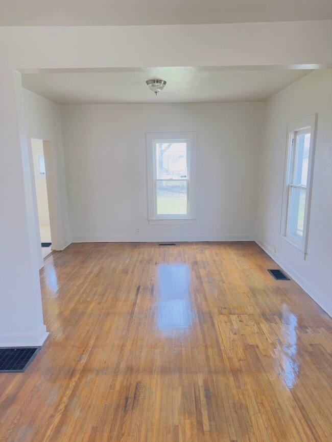 Photo - 440 Orena Ave