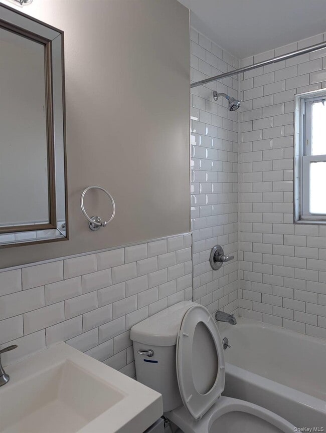 Photo - 11A Hemlock Dr Unit 8