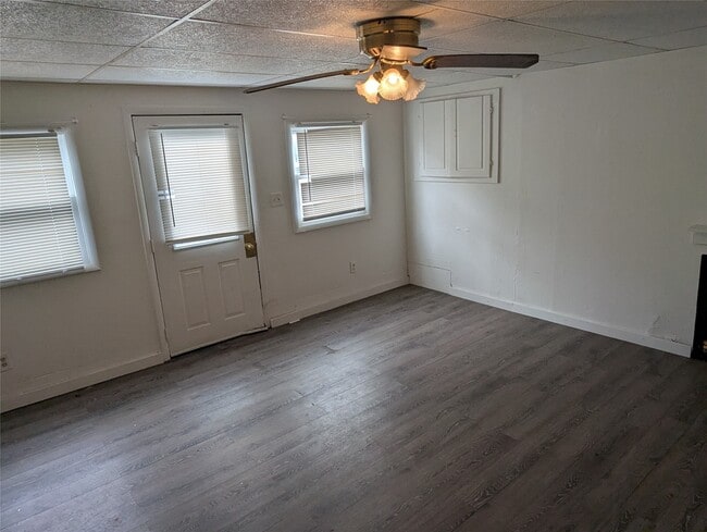 Photo - 2909 1/2 Watson Blvd Unidad 1