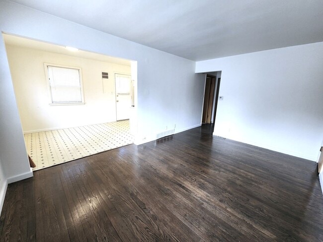 4278 N 84th St Unit 1