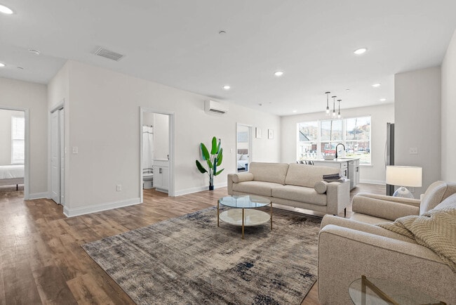 Photo - 2318 E Main St Unit ID1043903P