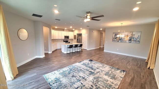 Photo - 935 Potenza Dr