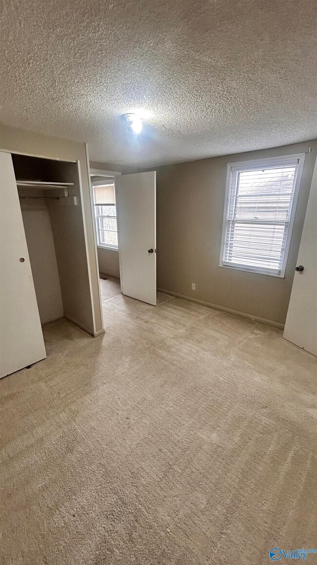 Photo - 1109 Humes Ave NE