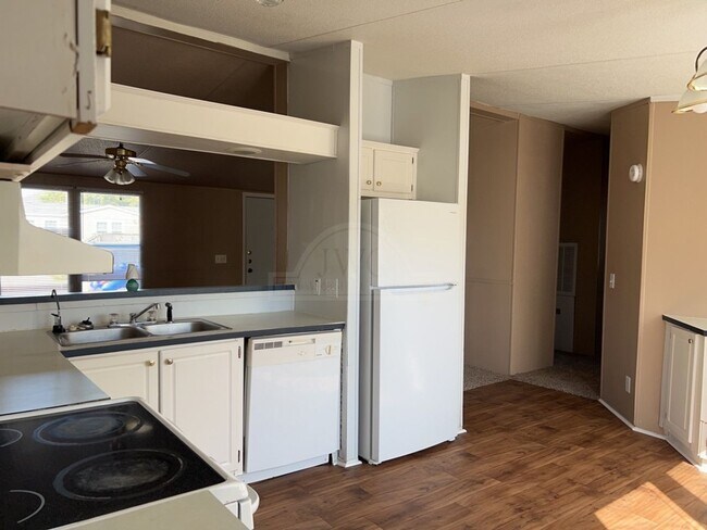 Photo - 3406 Valencia Dr