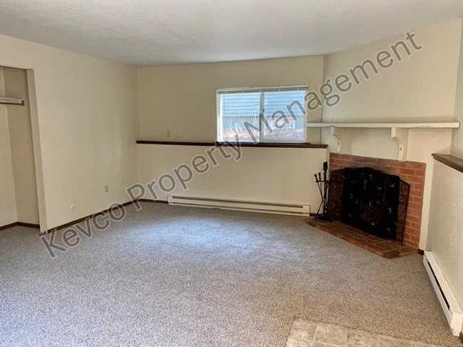Photo - 620-622 Endicott St Unit 622 Endicott St