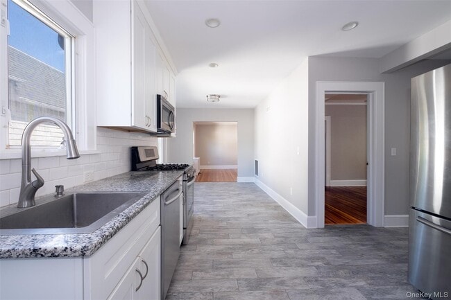 Photo - 1306 Henry Ave Unit 1