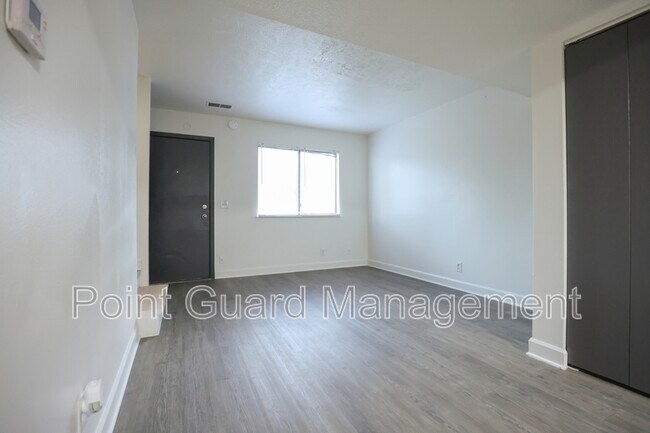 Photo - 3022 S 68th Ct