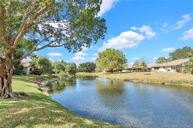 Photo - 4004 SW Osprey Creek Way