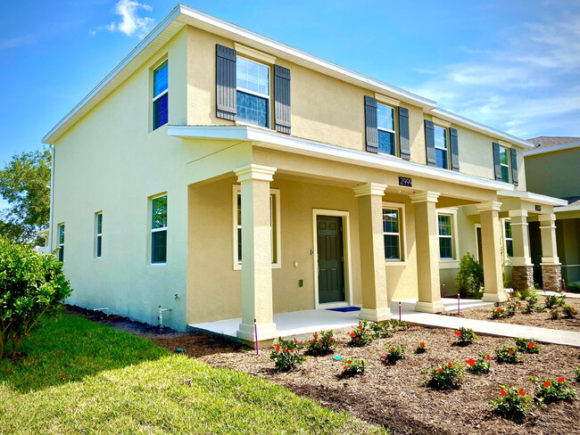 Building Photo - 2999 Aqua Virgo Loop