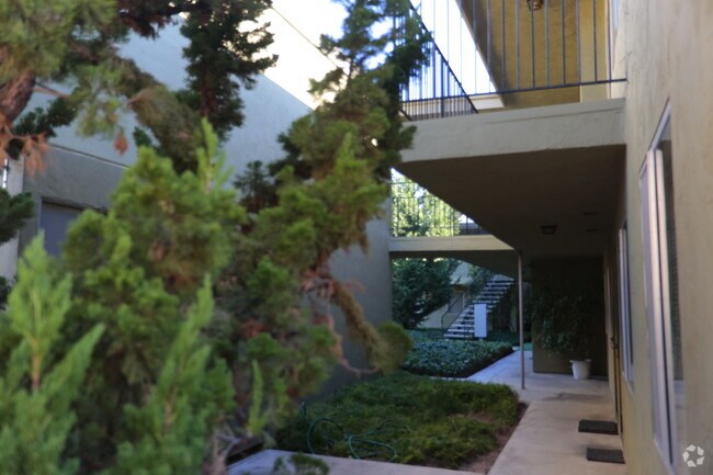 Photo - Carriage House Apartments