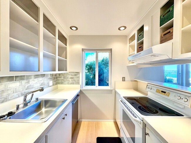 Photo - Vacation living every day. 2Bed/2Bath