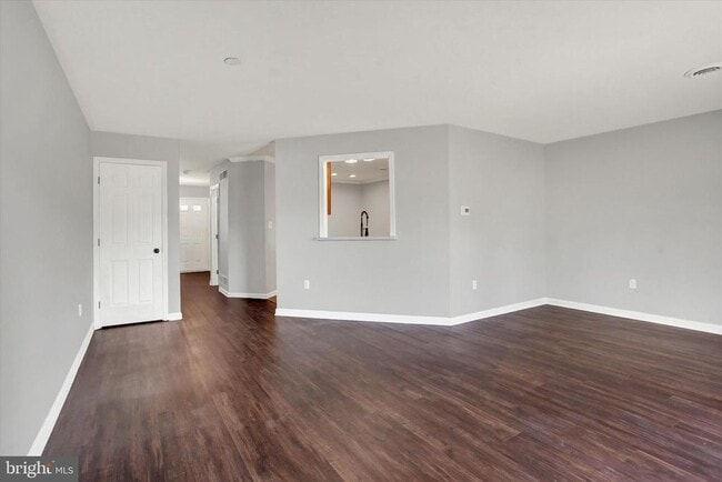 Photo - 4709A Charles Rd