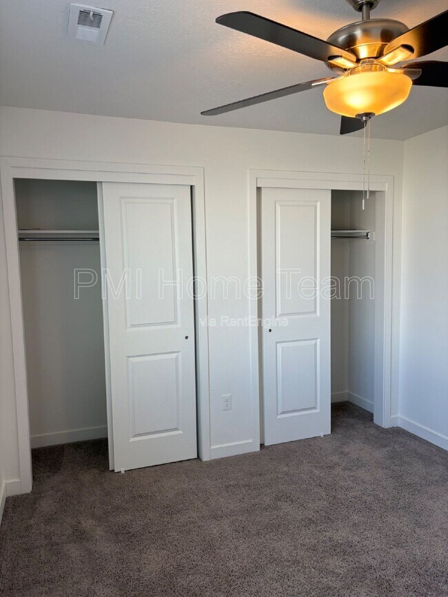 Photo - 1546 W Parkview Dr