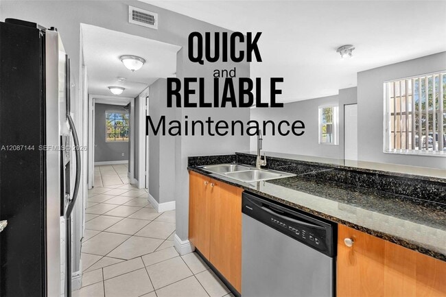 Photo - 2881 N Oakland Forest Dr Unit 113