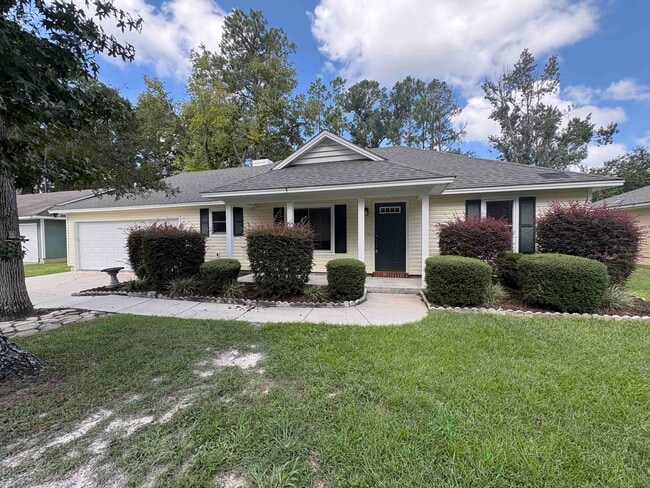 Building Photo - 3212 Tyndall Dr
