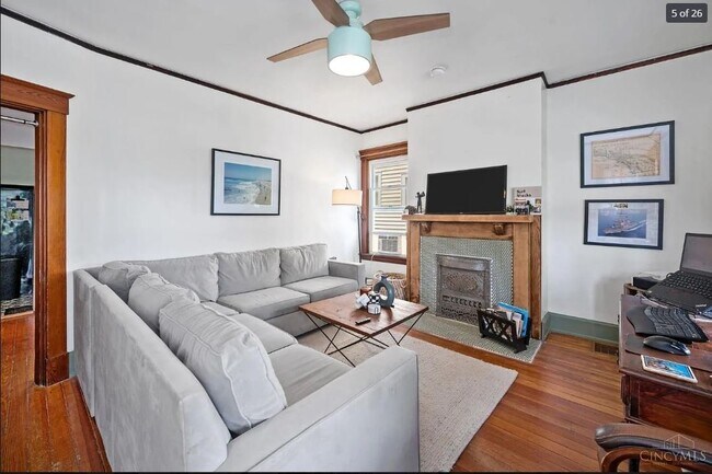 Photo - 2849 Minto Ave Unit 1