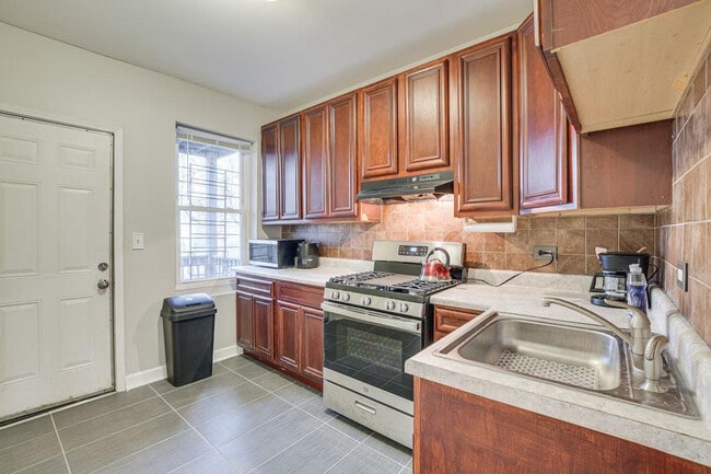 Photo - 7442 S Ingleside Ave Unidad ID1306745P