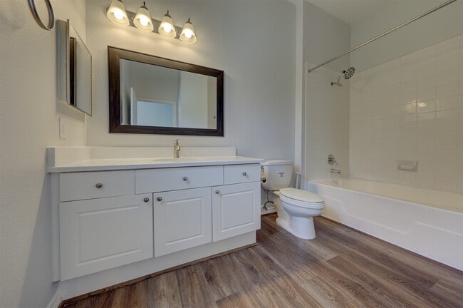 Building Photo - 3045 Marina Bay Dr Unit 12201