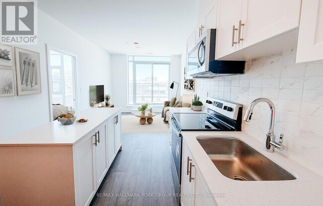 Photo - 705 Davis Dr Unité A319