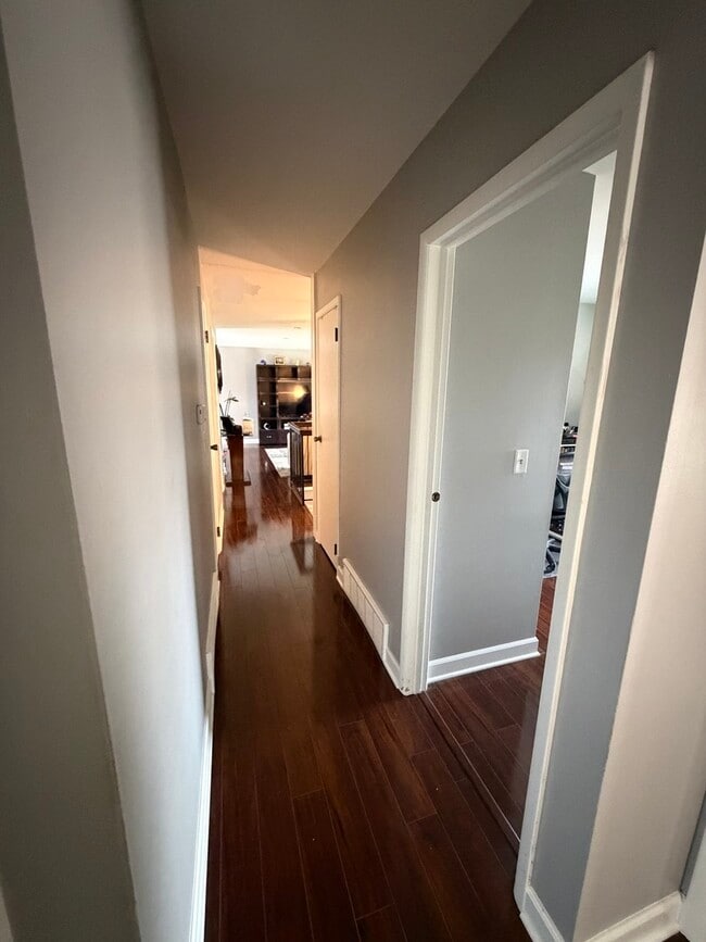 Photo - 715 Lacy Ave