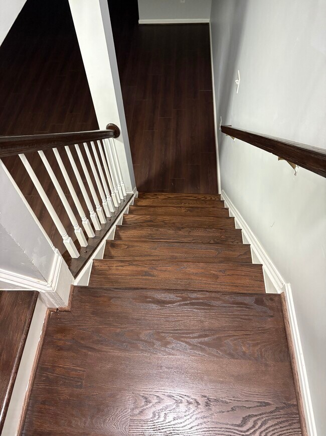 Photo - 13714 Bidwell Pl