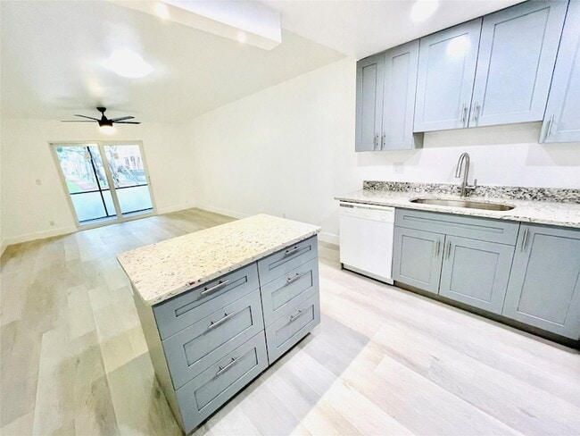 Photo - 257 S Cypress Rd Unit 414