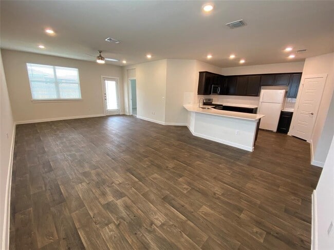 Photo - 14013 Neskar Dr