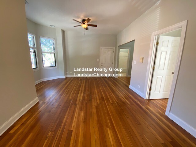 Photo - 3155 N Leavitt St Unit 2R