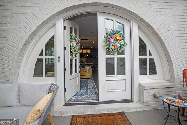 Photo - 495 Juniper Ln