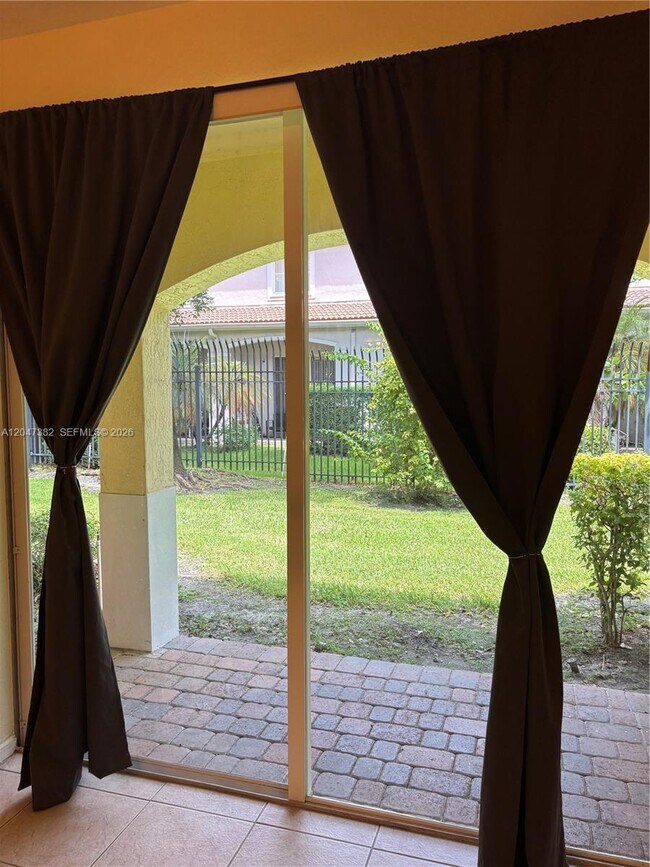 2549 SW 83rd Terrace