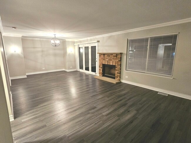 Photo - 413 Stevens Ct