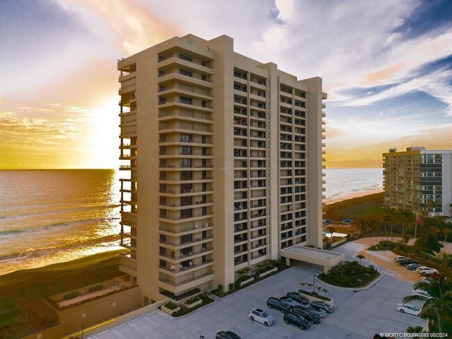 Building Photo - 8750 S Ocean Dr Unit 1635 Rental