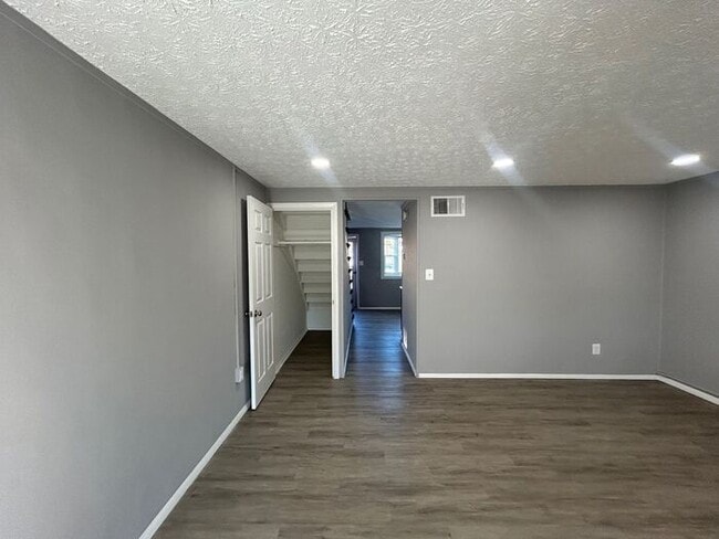 Photo - 2 Bedroom Townhome County Halethorpe