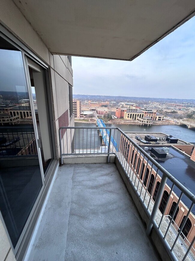 Photo - 107 Campau Circle NW (The Plaza Towers)