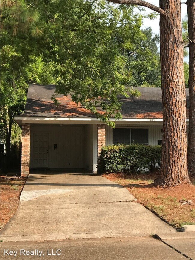 2 br, 1 bath House - 3224-D Elliott St - 2 br, 1 bath House - 3224-D Elliott St