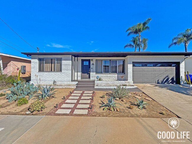 Photo - Beautiful 3B 2BA Home w/ Pool, Spa, and AC!