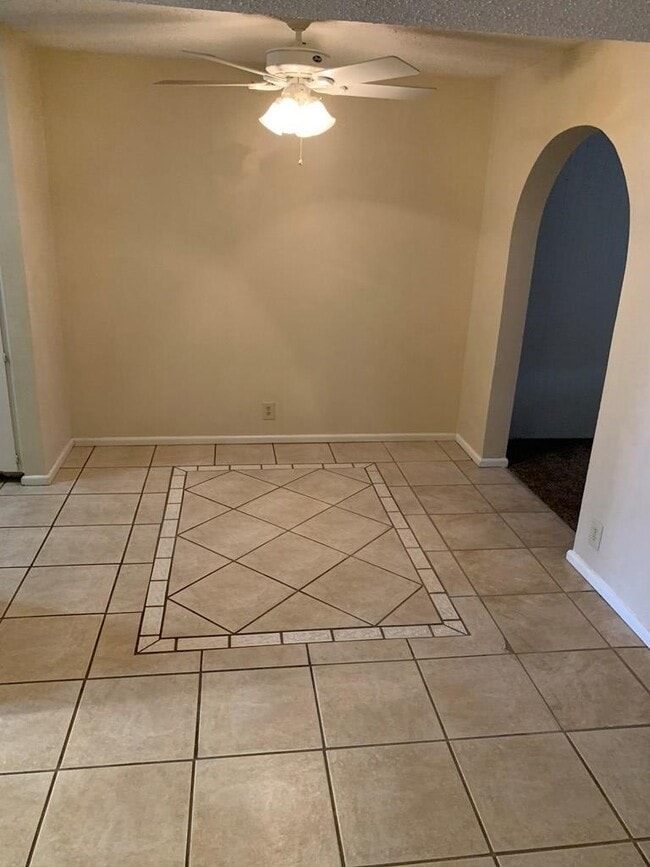 Photo - 3312 Tanglewood Ln