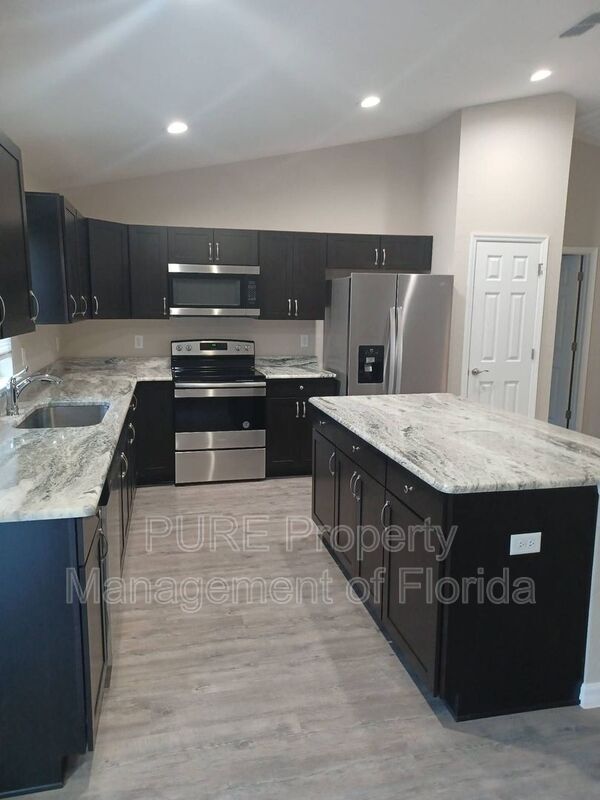 Photo - 16671 SW 21st Avenue Rd