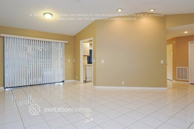 Photo - 5023 Orange Grove Way