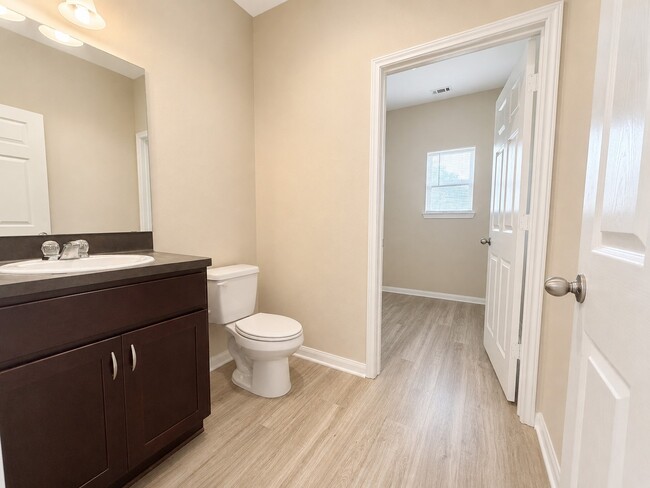 Photo - 3986 Avenue B