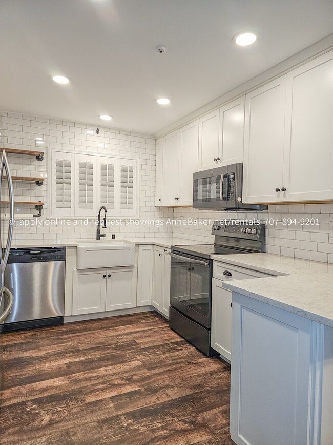 Photo - Exquisitely Updated Condo - Must See Unit A