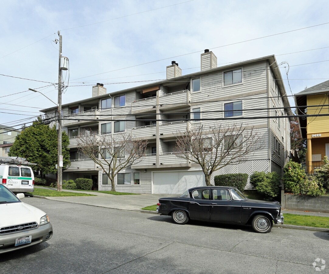 Photo - Quincy Apartments