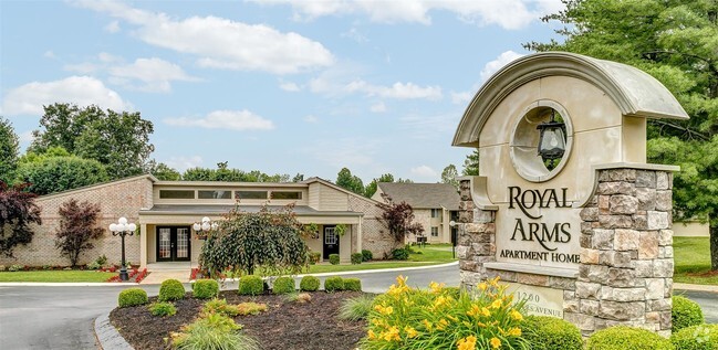 Building Photo - Royal Arms of Owensboro Rental