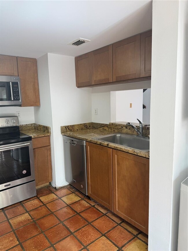 Photo - 6860 SW 45th Ln