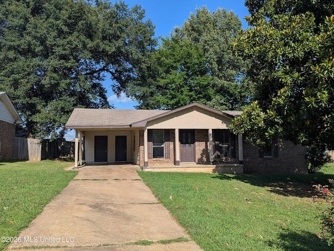 Building Photo - 7354 Northbrook Dr
