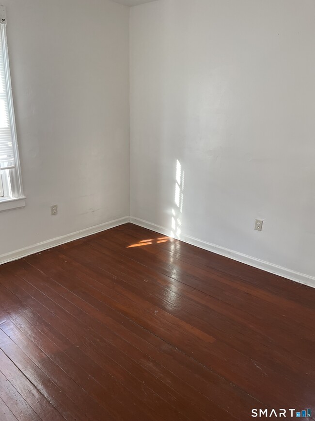 Photo - 191 Parrott Ave Unidad 1