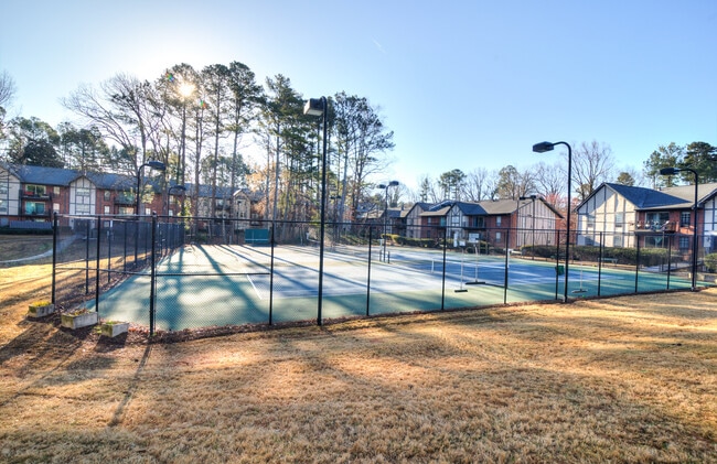 Lighted tennis court - 6851 Roswell Rd Unit H11